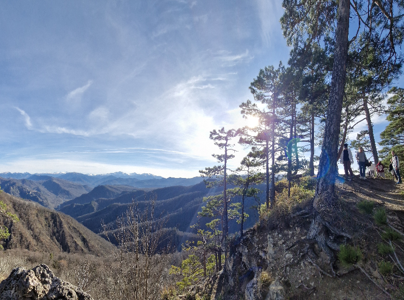 Осенние краски плато Лаго-Наки